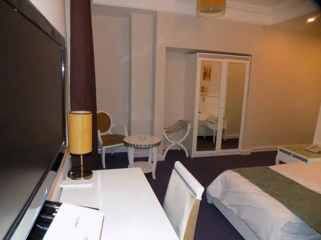 4 ulduzlu otel satılır — şəkil 3
