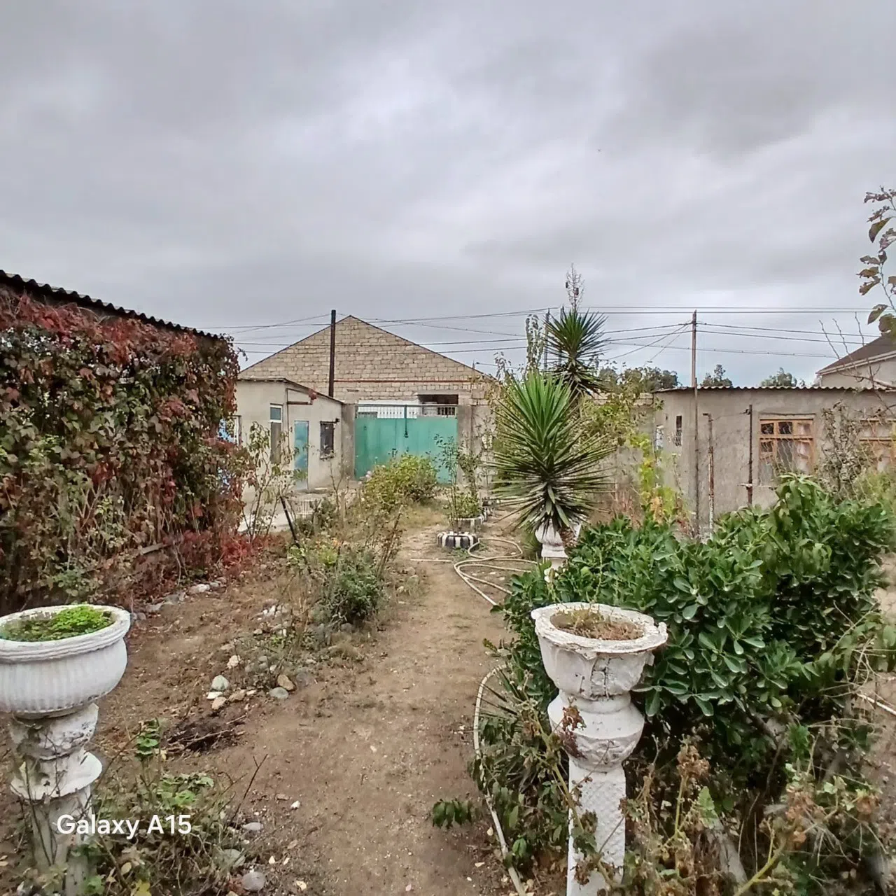 3 otaqlı həyət evi 150 m² - 7 sot torpaq sahəsində satılır