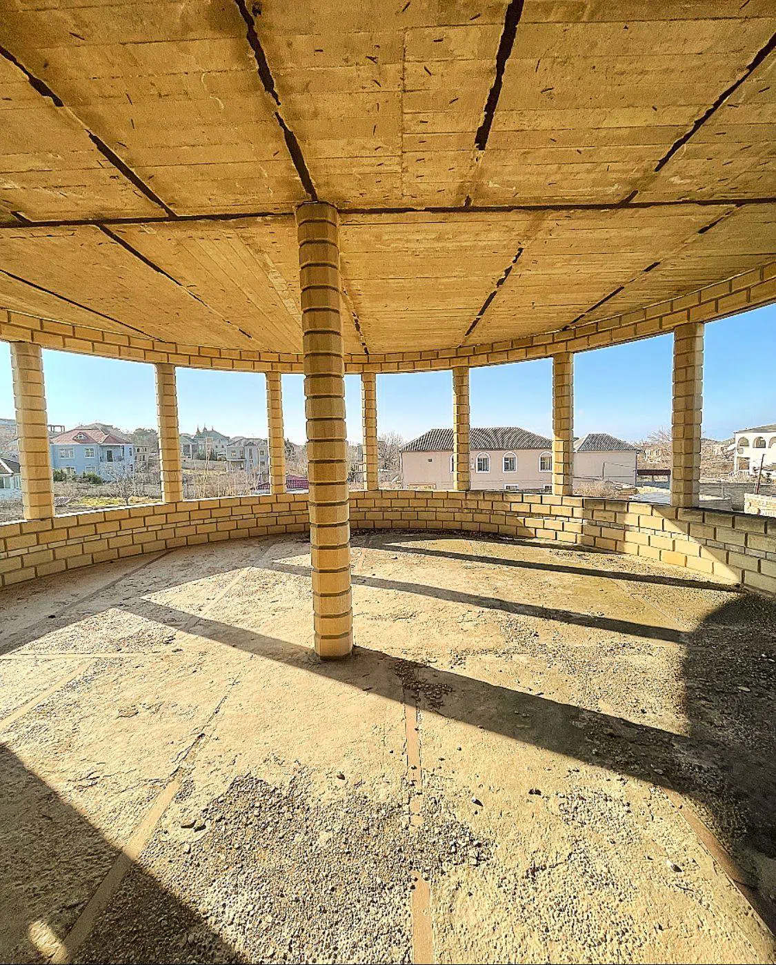 10 otaqlı bağ evi 604 m² 33 sot torpaq sahəsində satılır — şəkil 6