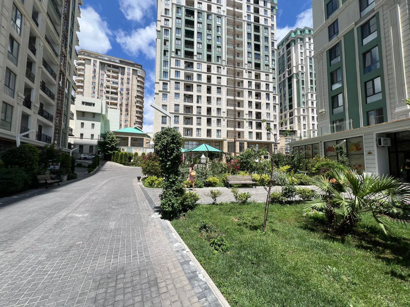 3 otaqlı mənzil 142 m² satılır — şəkil 1