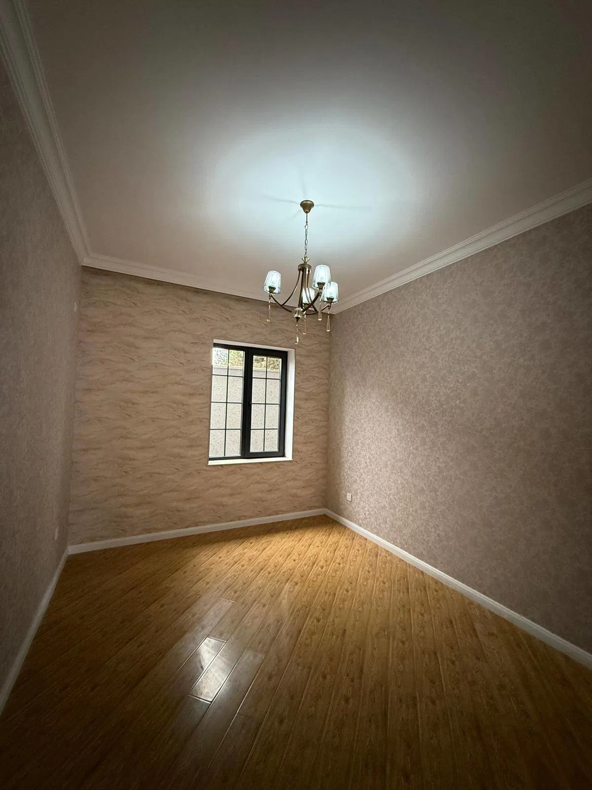 4 otaqlı bağ evi 190 m² 6 sot torpaq sahəsində satılır — şəkil 9