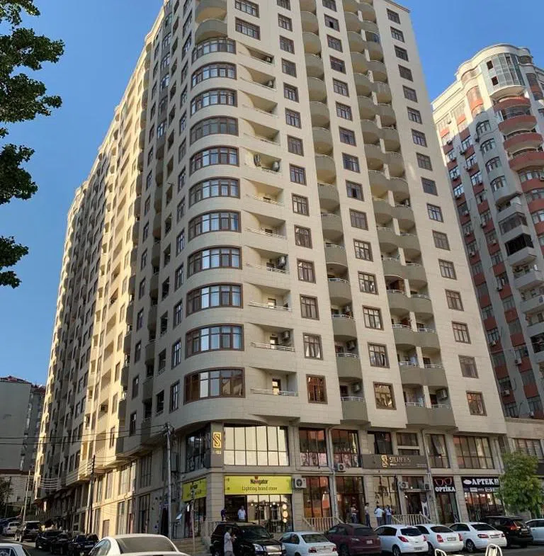 Əla təmirli ticarət obyekti, 280 m² satılır - Tenderyard