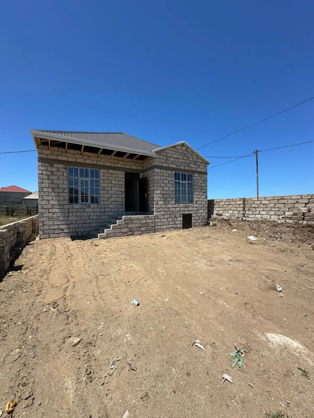 4 otaqlı həyət evi 100 m² - 3 sot torpaq sahəsində satılır — şəkil 1