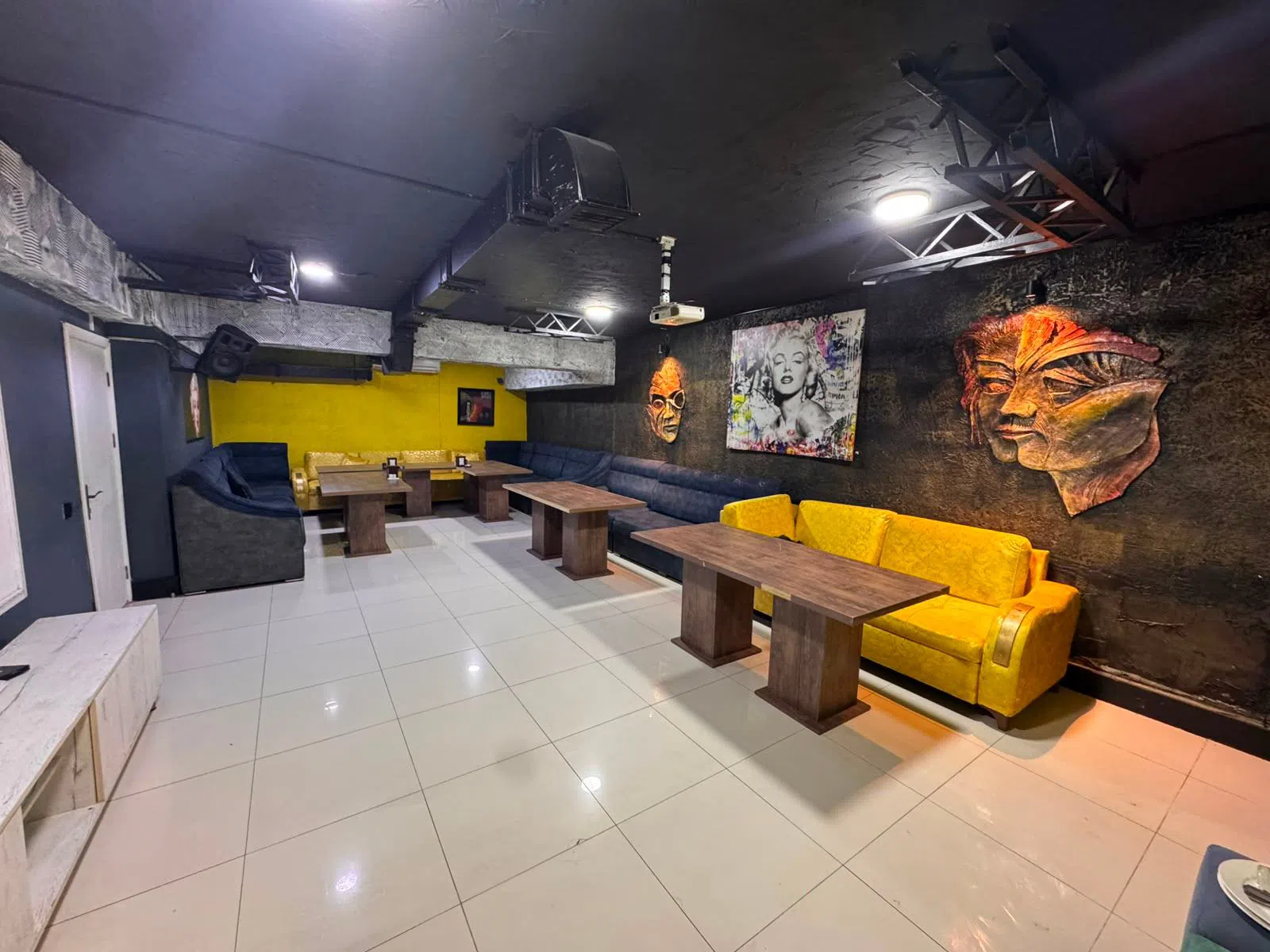 199 m² Əla təmirli obyekt satılır — şəkil 7