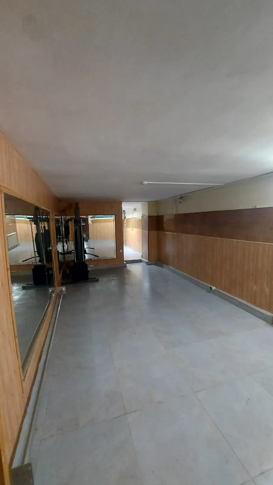 Yaxşı təmirli ticarət obyekti, 100 m² kirayə verilir — şəkil 5