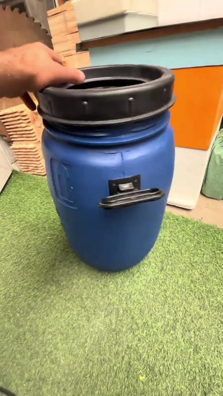 Bal üçün qida dərəcəli plastik və metal bidonlar — şəkil 10