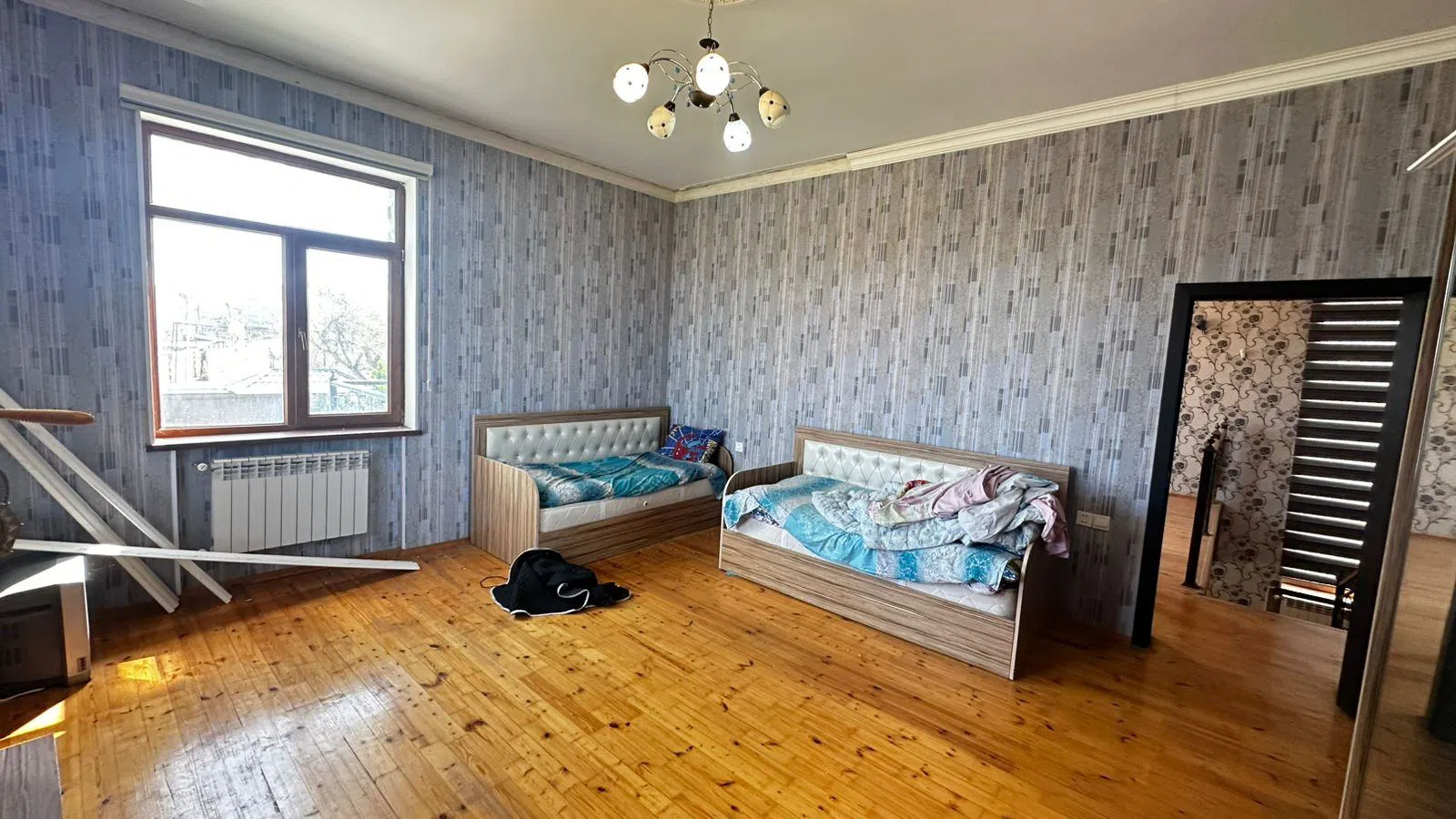 7 otaqlı həyət evi 264 m² - 15 sot torpaq sahəsində satılır