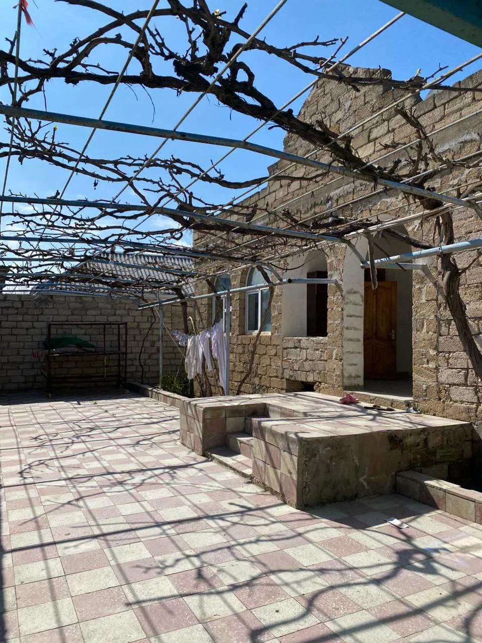 4 otaqlı həyət evi 153 m² - 2.5 sot torpaq sahəsində günlük kirayə verilir