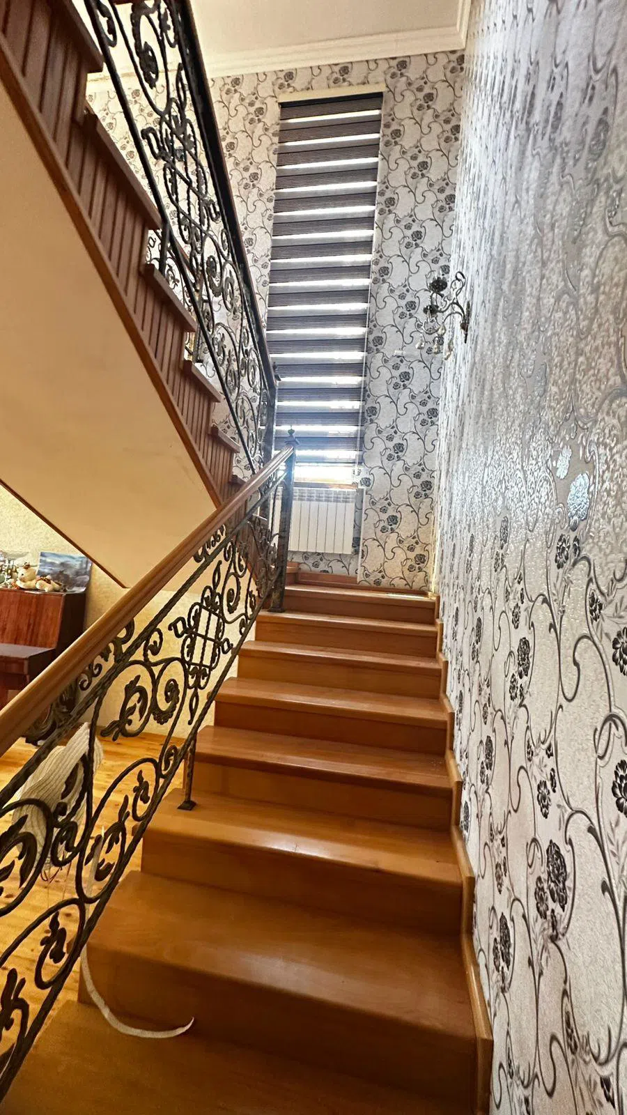 7 otaqlı həyət evi 264 m² - 15 sot torpaq sahəsində satılır