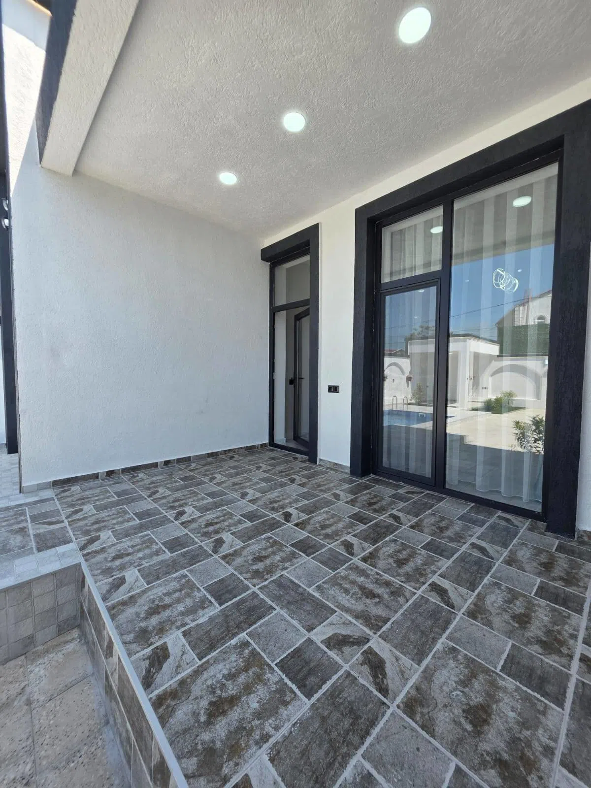 4 otaqlı bağ evi 140 m² 3 sot torpaq sahəsində satılır — şəkil 18