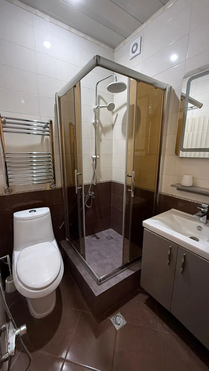 2 otaqlı mənzil 60 m² kirayə verilir — şəkil 2