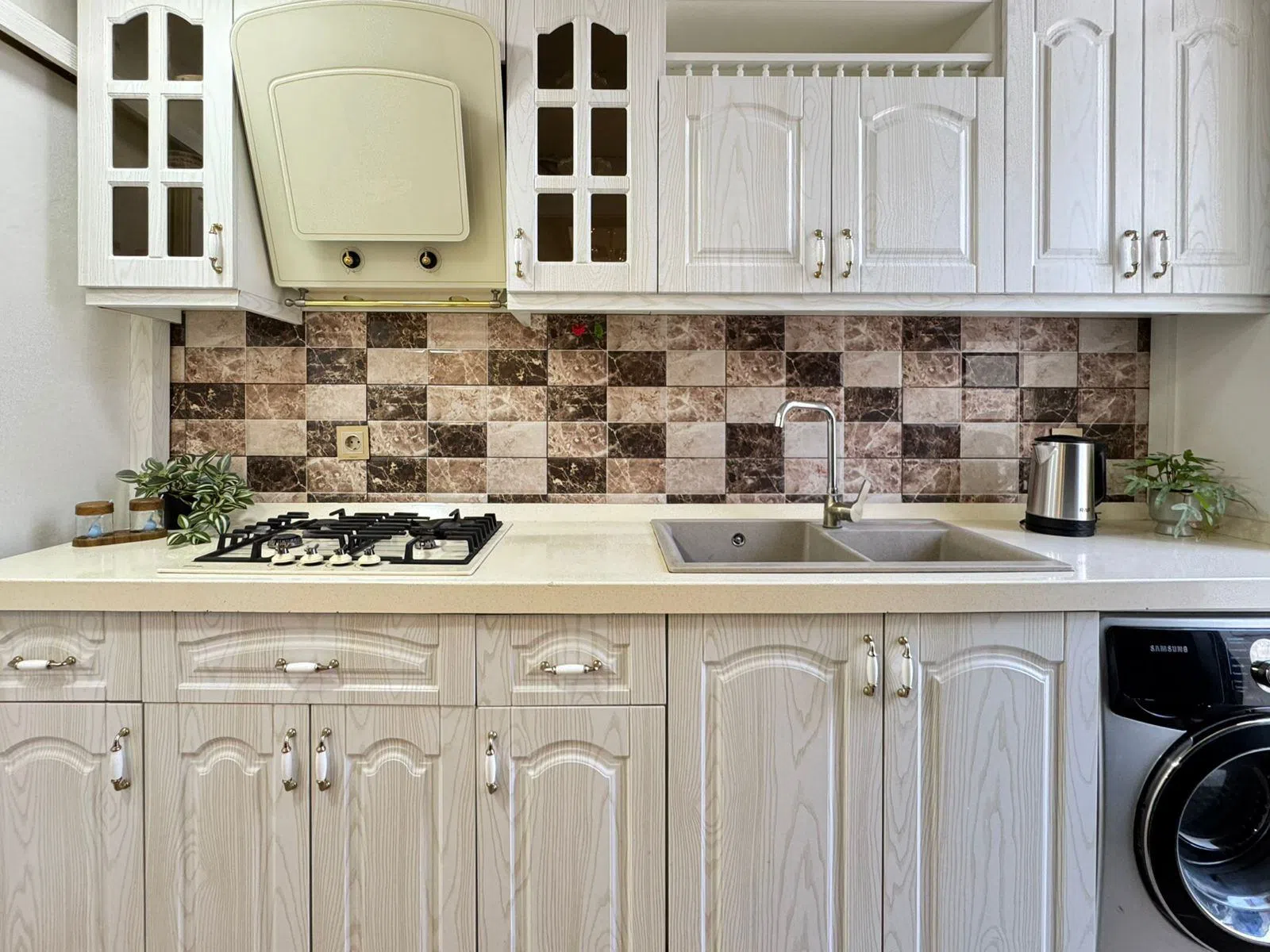 2 otaqlı mənzil 50 m² kirayə verilir — şəkil 6