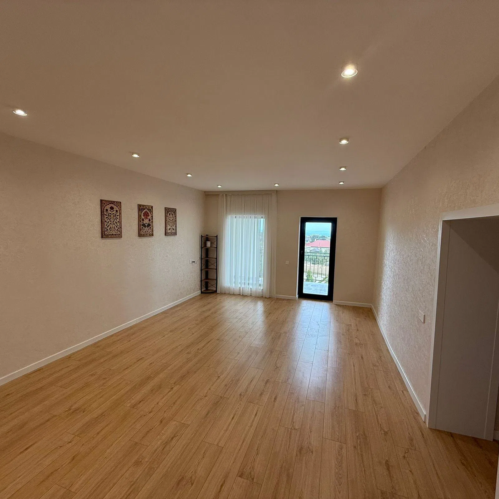 10 otaqlı bağ evi 655 m² 20 sot torpaq sahəsində satılır — şəkil 22