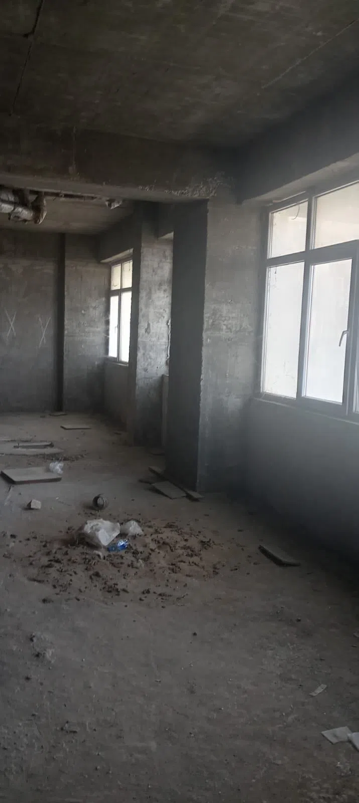 204 m² Təmirsiz obyekt satılır — şəkil 7