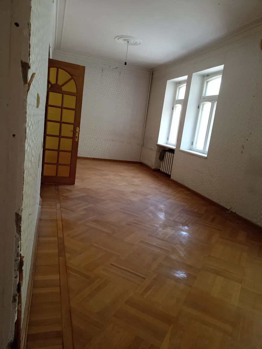 12 otaqlı villa 555 m² - 2 sot torpaq sahəsində kirayə verilir — şəkil 13