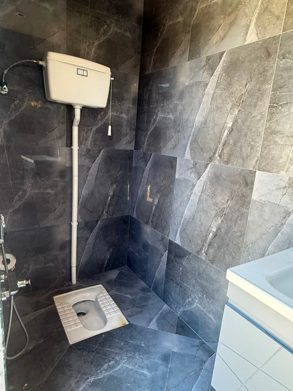 4 otaqlı bağ evi 256 m² 14 sot torpaq sahəsində satılır — şəkil 21