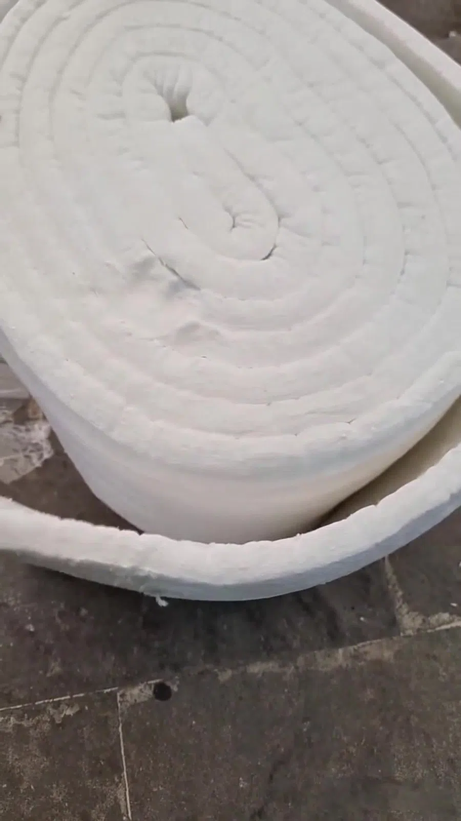 1300°C istiliyə dözümlü daş yunu izolyasiya materialı — şəkil 9