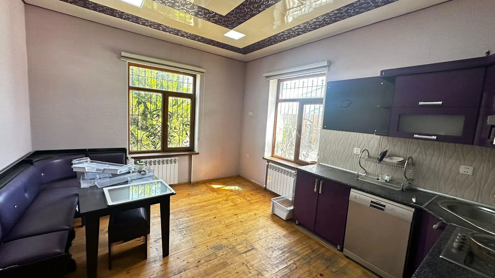 7 otaqlı həyət evi 264 m² - 15 sot torpaq sahəsində satılır