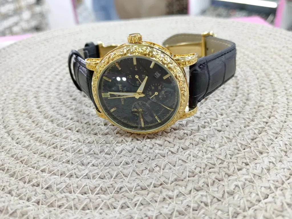 Kişi saatı, Qara rəng