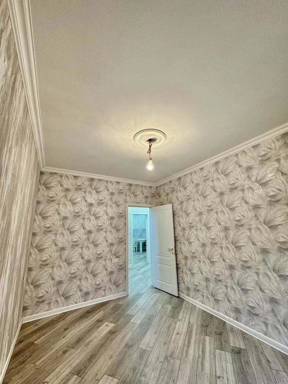 5 otaqlı həyət evi 200 m² - 4 sot torpaq sahəsində satılır