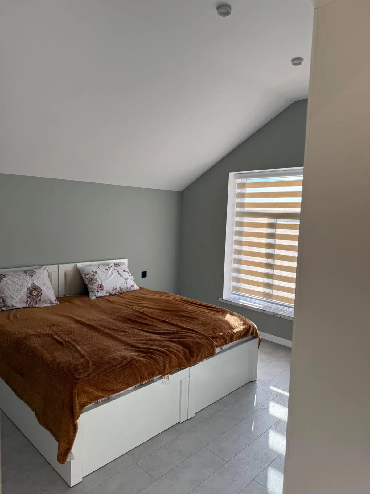 5 otaqlı villa 150 m² - 24 sot torpaq sahəsində günlük kirayə verilir — şəkil 5