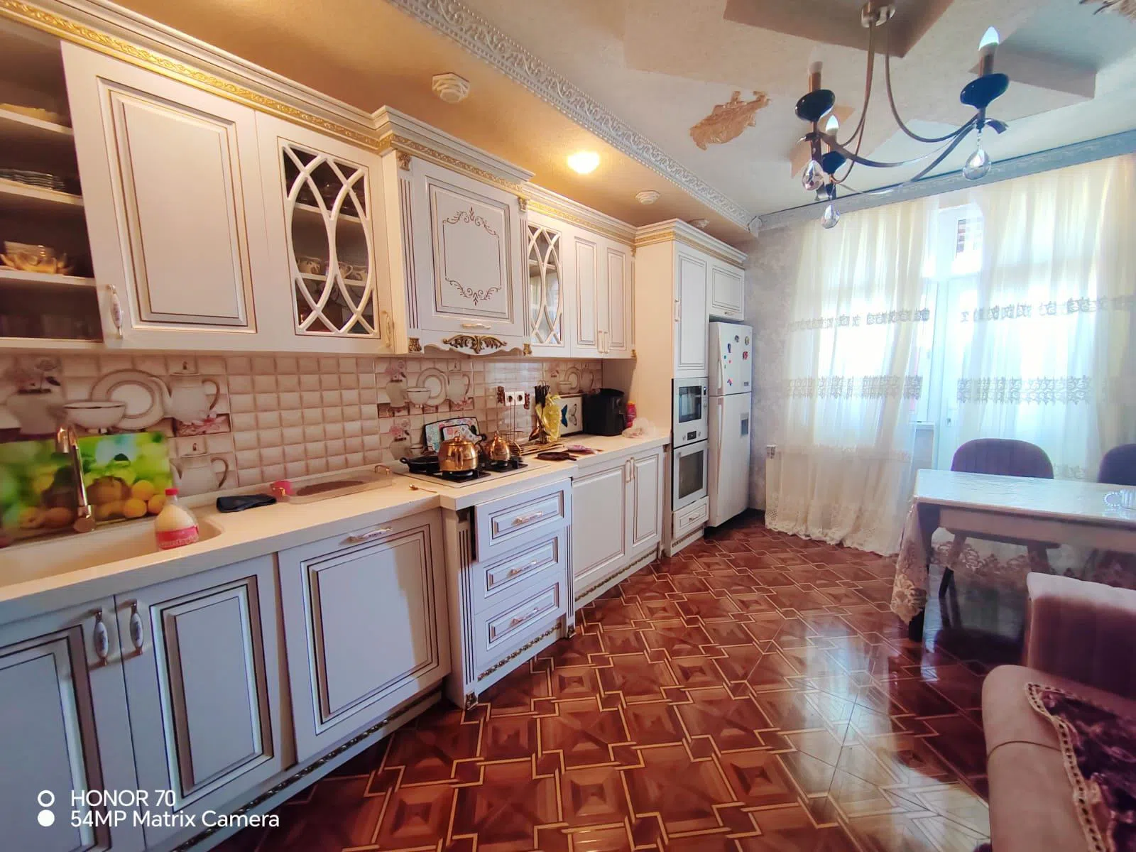 2 otaqlı mənzil 112 m² satılır