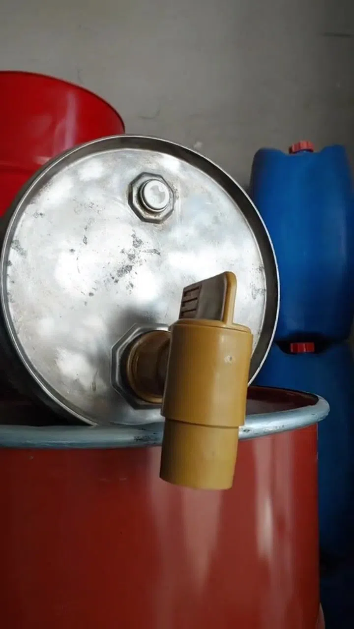 Kranlı plastik kanistr, 10-150 litr, HDPE material — şəkil 15