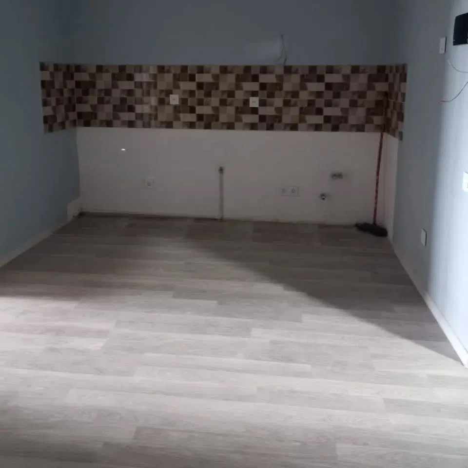 3 otaqlı mənzil 132 m² satılır