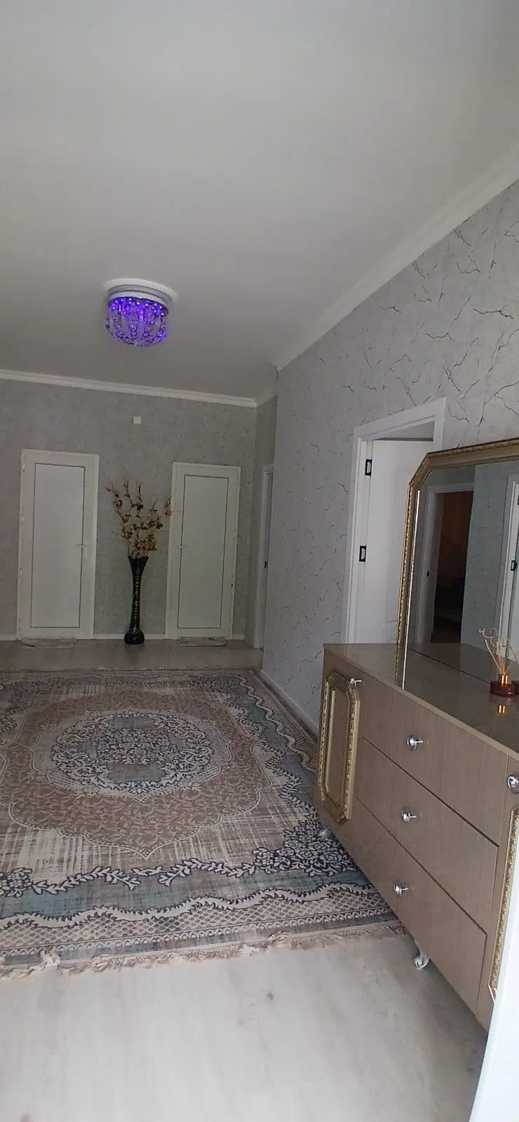 3 otaqlı mənzil 220 m² günlük kirayə verilir — şəkil 10