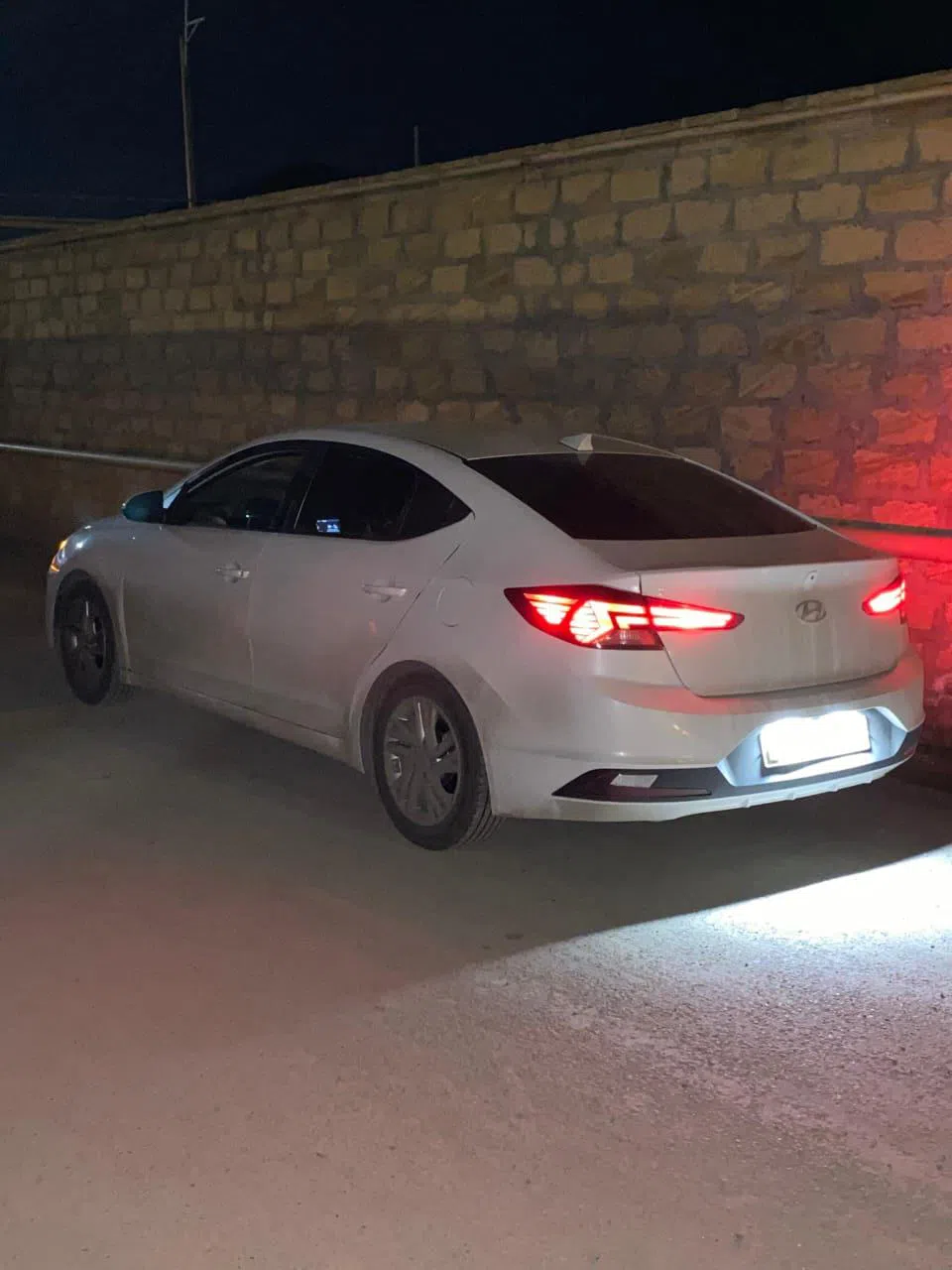 Hyundai Elantra, 2018 il, 146000 km — şəkil 8