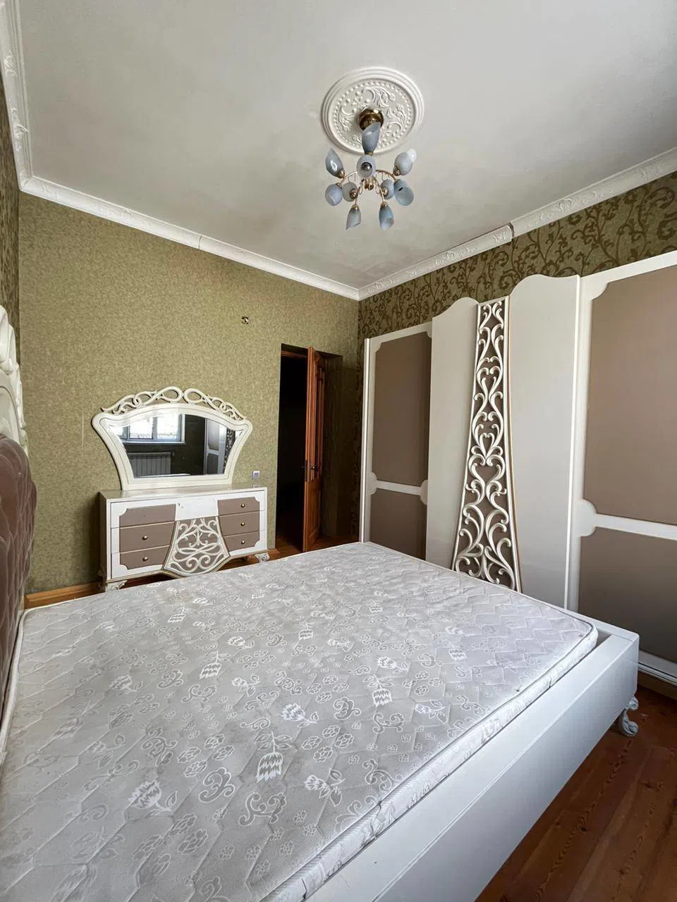 3 otaqlı həyət evi 100 m² - 1 sot torpaq sahəsində kirayə verilir — şəkil 4