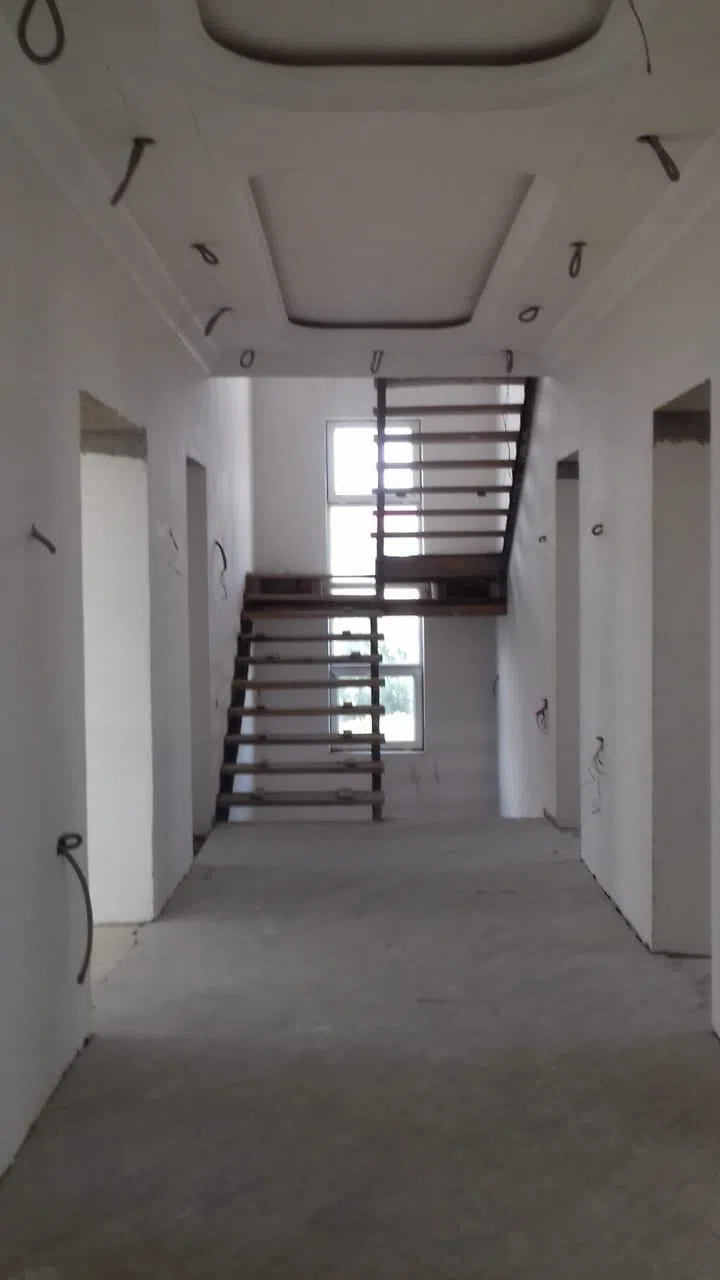 16 otaqlı villa 600 m² - 10 sot torpaq sahəsində satılır — şəkil 28