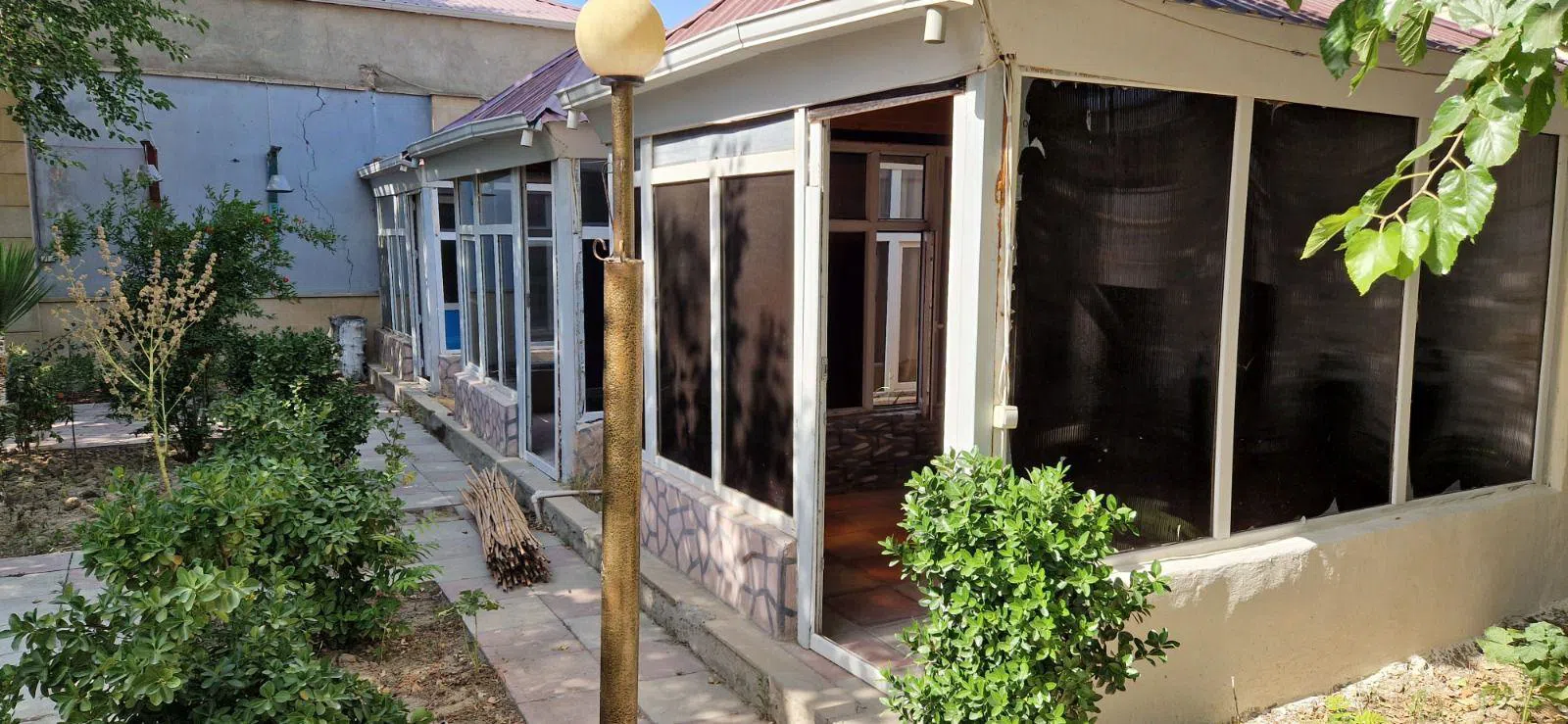 Yaxşı təmirli kafe, 140 m² satılır — şəkil 3