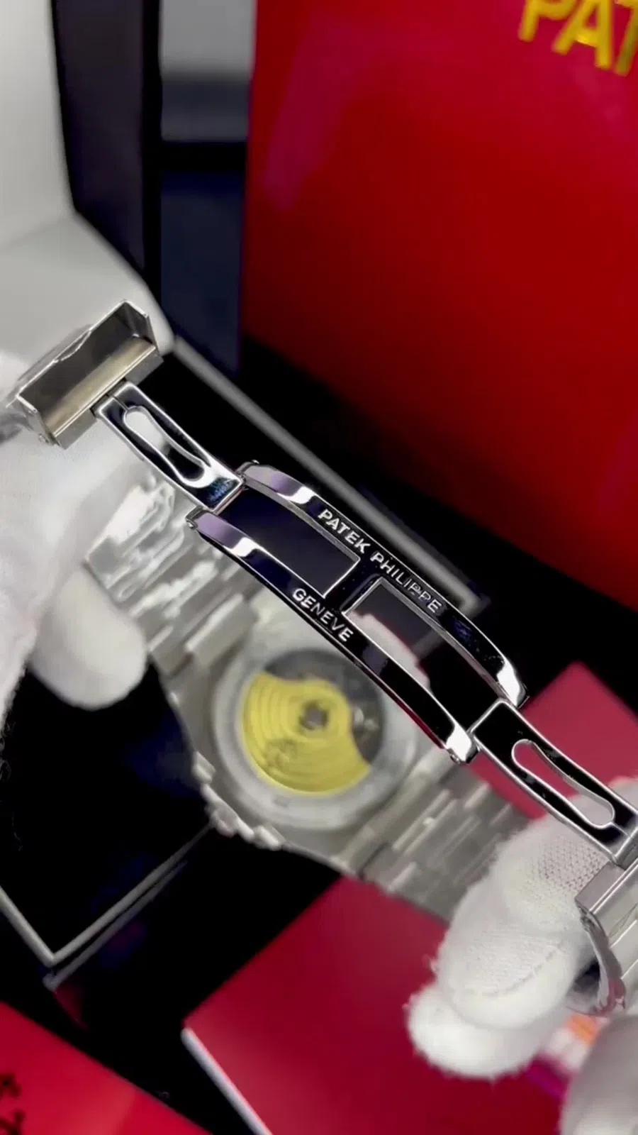 Patek Philippe Nautilus qol saatı — şəkil 12