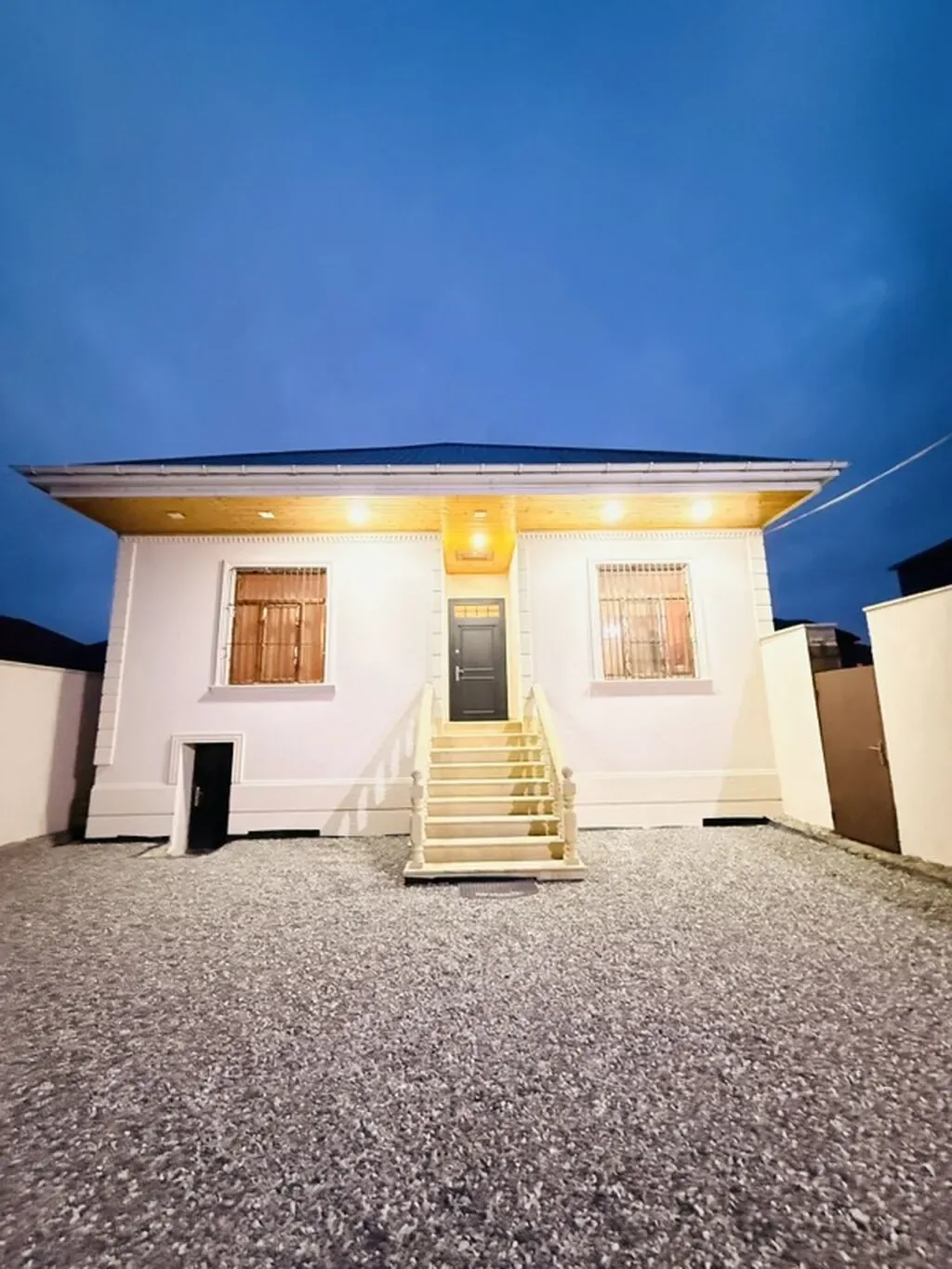 3 otaqlı həyət evi 132 m² satılır — şəkil 1