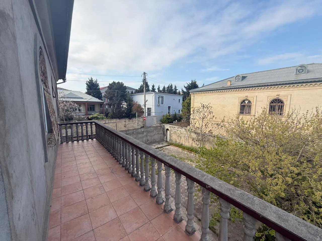 9 otaqlı villa 470 m² - 9 sot torpaq sahəsində satılır — şəkil 19