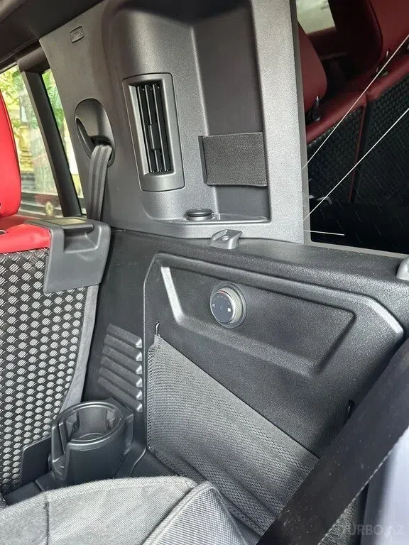 Land Rover Defender, 2020 il, 92000 km — şəkil 6