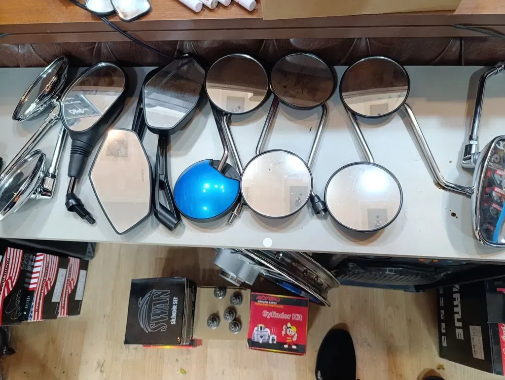 Motosiklet və Skuter Güzgüləri