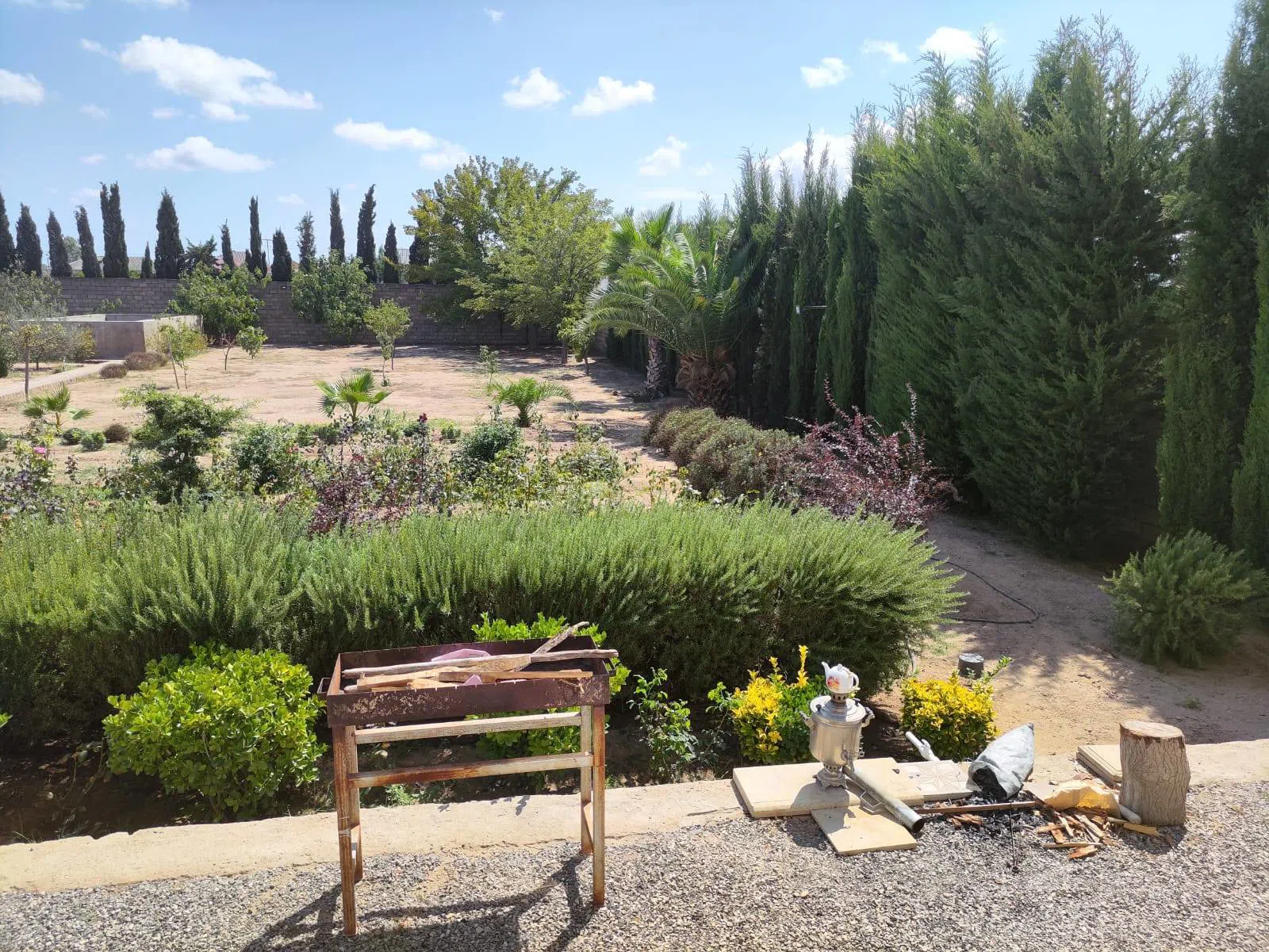 5 otaqlı həyət evi 504 m² - 24 sot torpaq sahəsində satılır