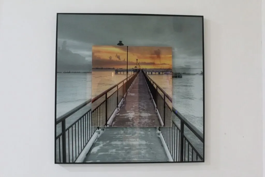 Şüşə örtüklü rəsm tablusu, 80x70 sm