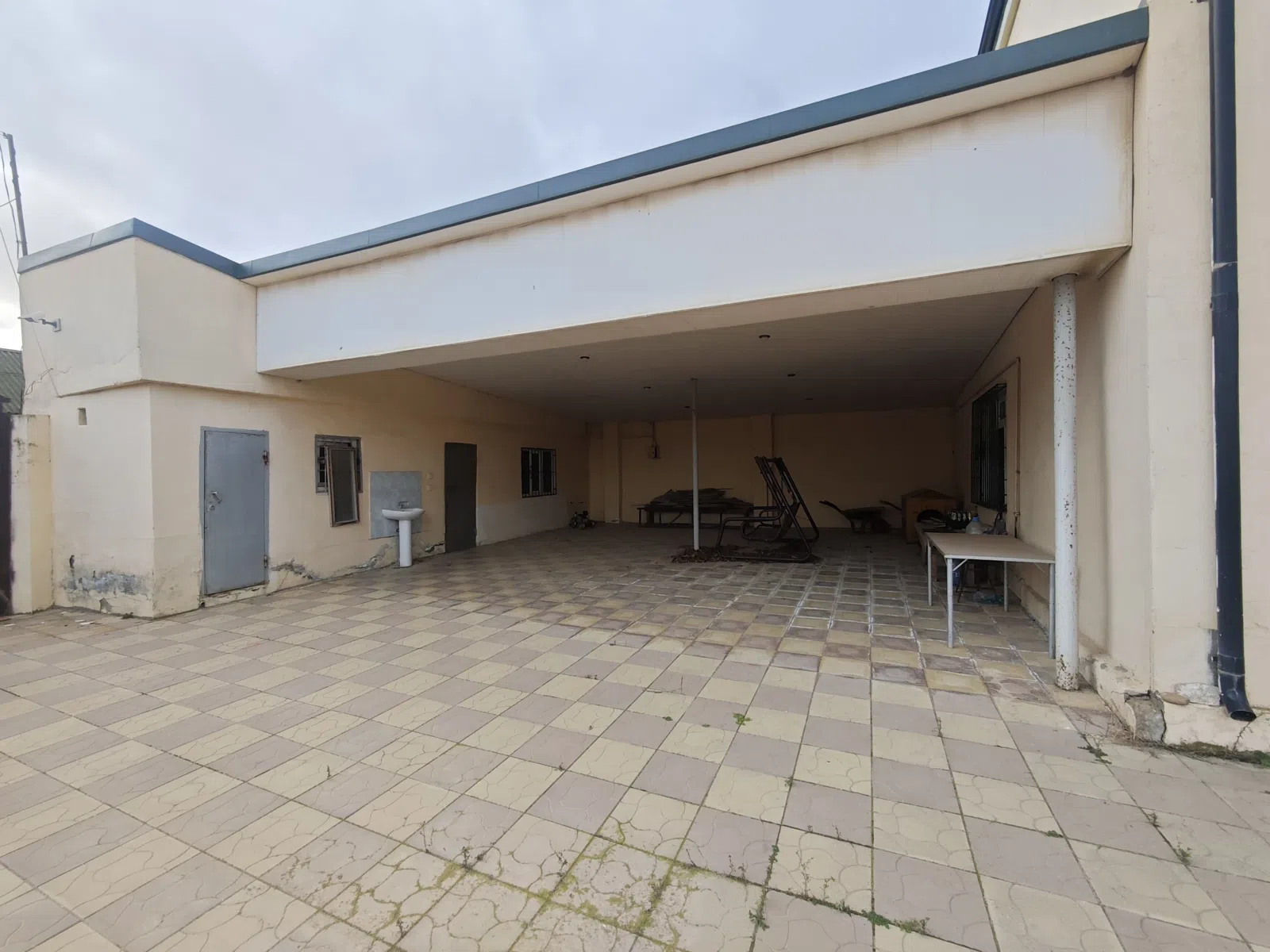 5 otaqlı bağ evi 255 m² 16 sot torpaq sahəsində satılır — şəkil 10