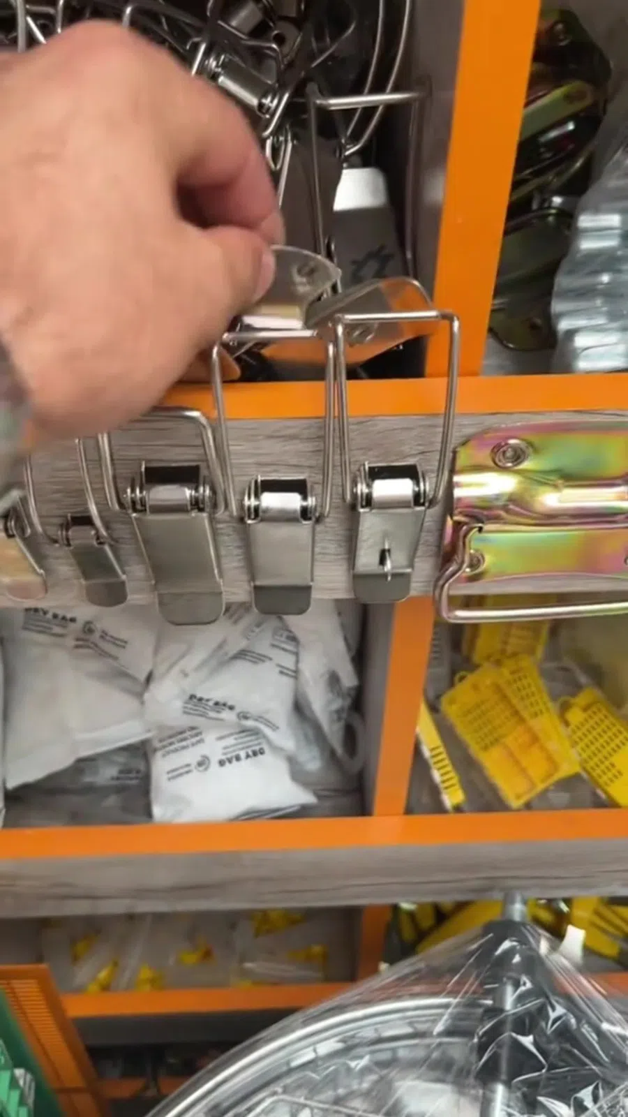 Arı pətəyi üçün metal kilid — şəkil 23