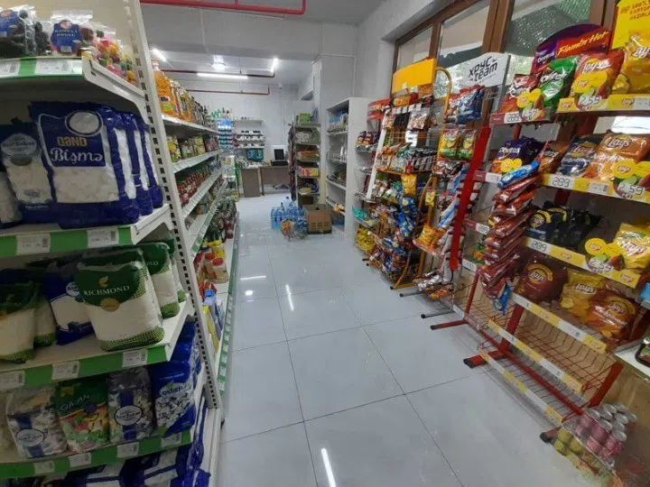 70 m² Əla təmirli obyekt satılır — şəkil 2