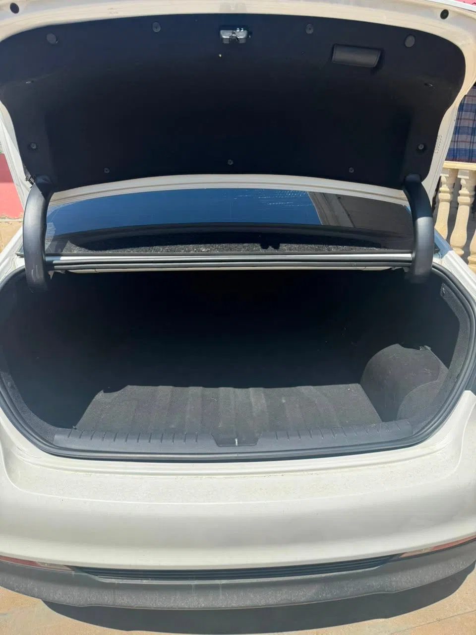 Hyundai Sonata, 2015 il, 250000 km — şəkil 3