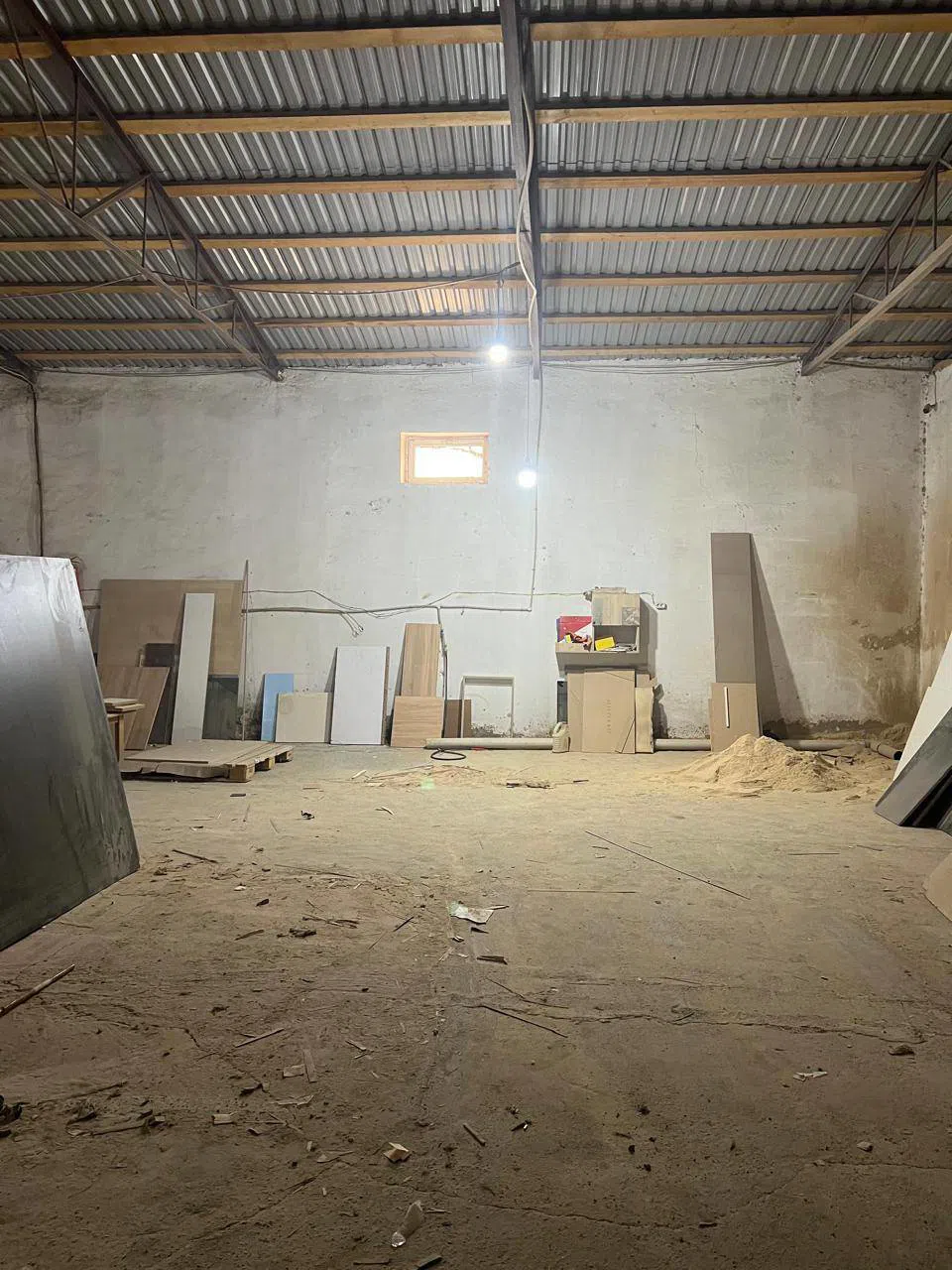250 m² sahəsi olan anbar kirayə verilir — şəkil 3