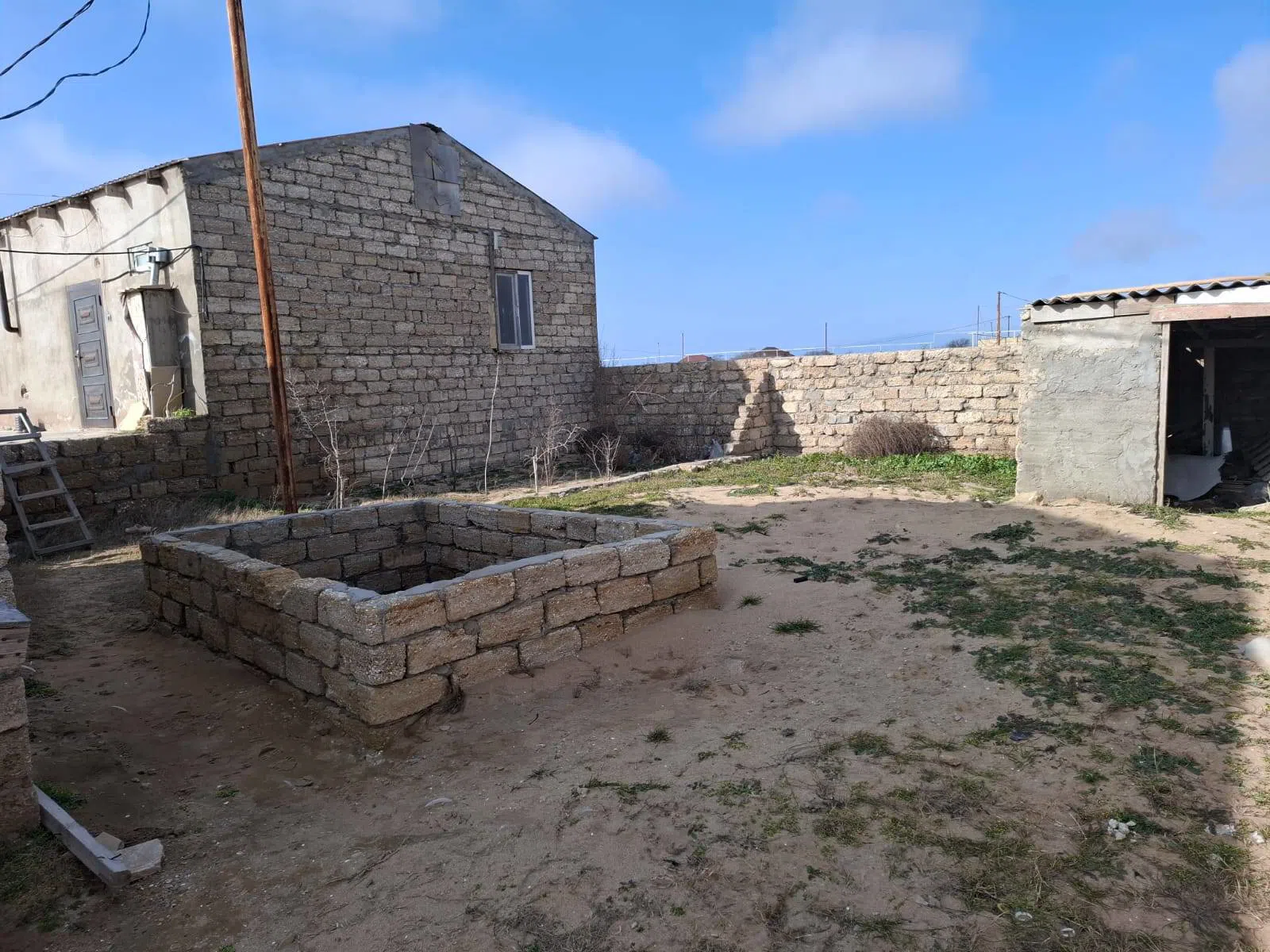 3 otaqlı həyət evi 100 m² - 2 sot torpaq sahəsində satılır