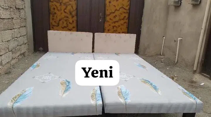 Wooden bed, Black color - Tenderyard
