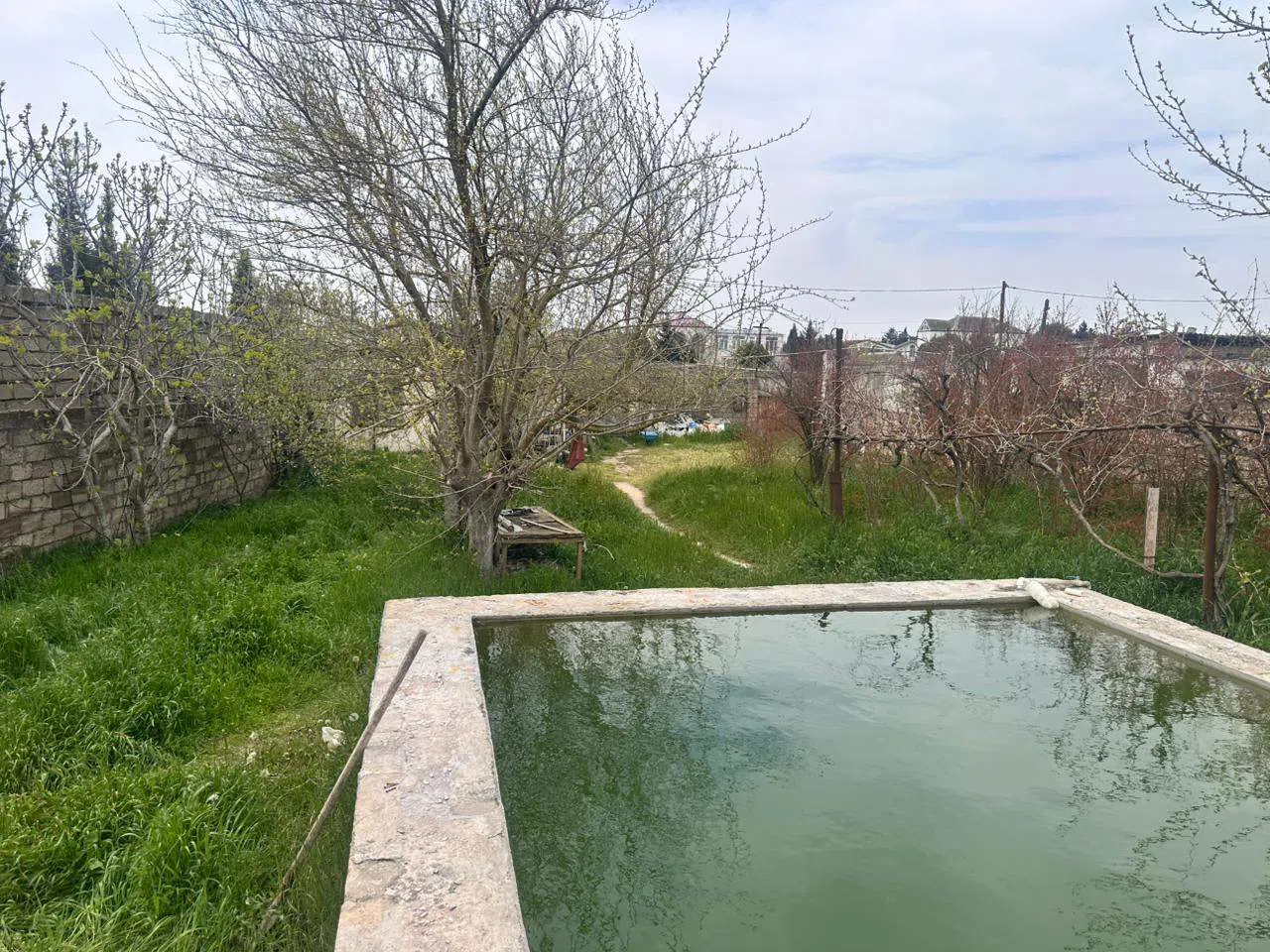 16.6 sot torpaq sahəsi satılır