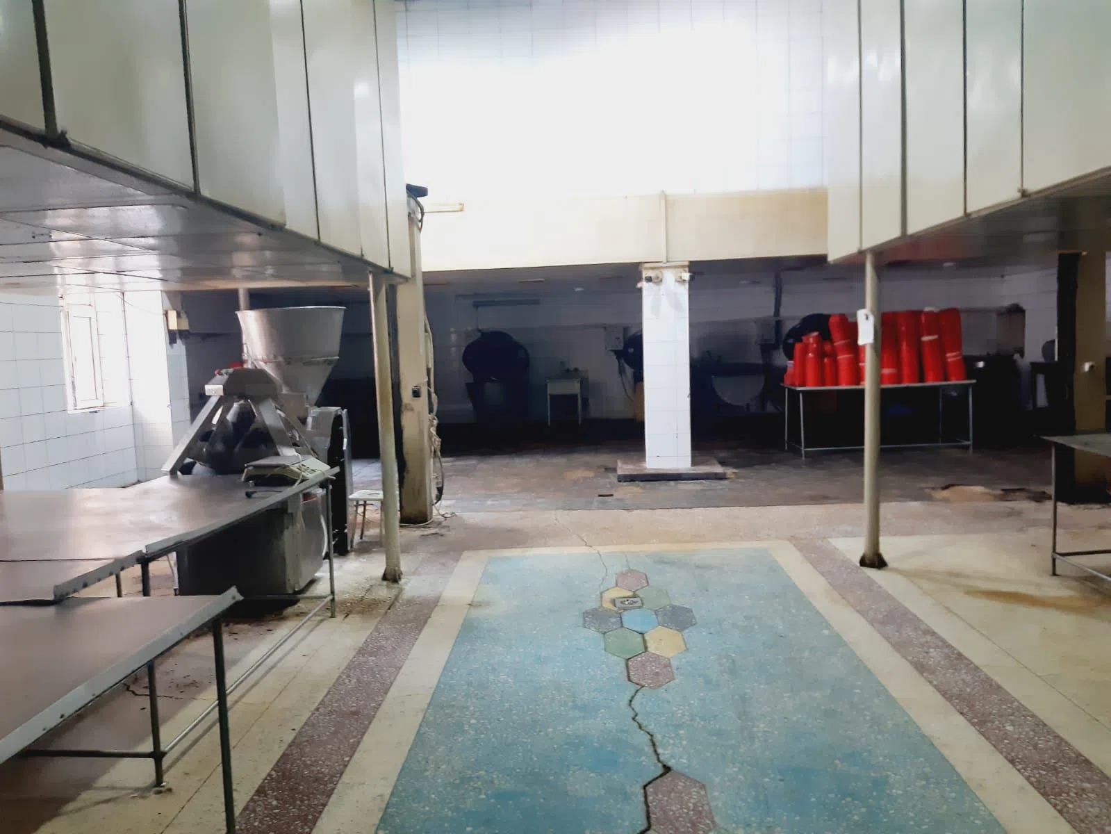 500 m² sahəsi olan anbar kirayə verilir — şəkil 4