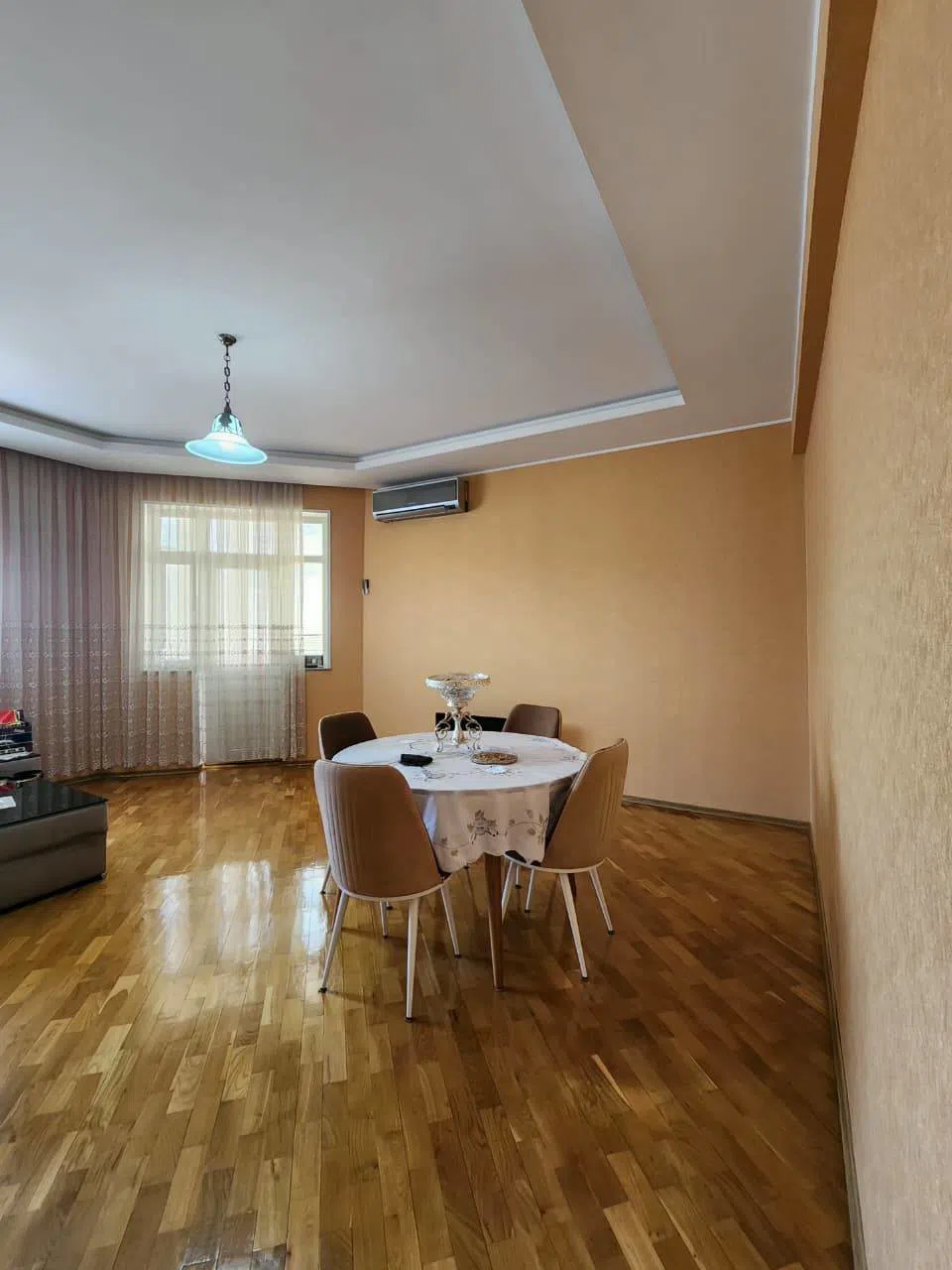 3 otaqlı mənzil 142 m² satılır — şəkil 1